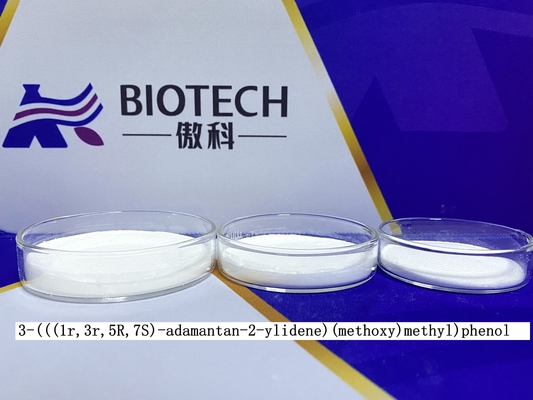 CAS 121445-45-2 AMTH C18H22O2 Beyaz Toz Saflık %98 Kemilüminesan Yüzey